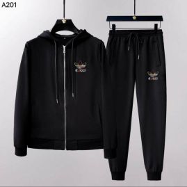 Picture of Gucci SweatSuits _SKUGucciM-5XLkdtn8228848